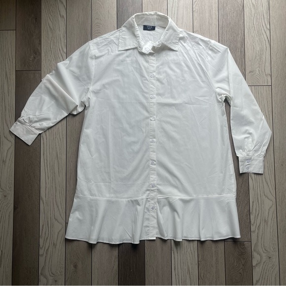 Vici White Button-Up Blouse with Ruffle Hem - Picture 1 of 5